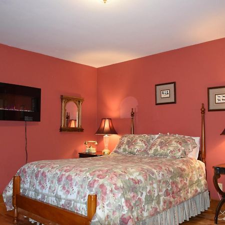 Auberge Wild Rose Inn Moncton Extérieur photo